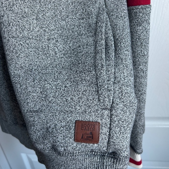 Roots Cabin Hoodie - Picture 4 of 5